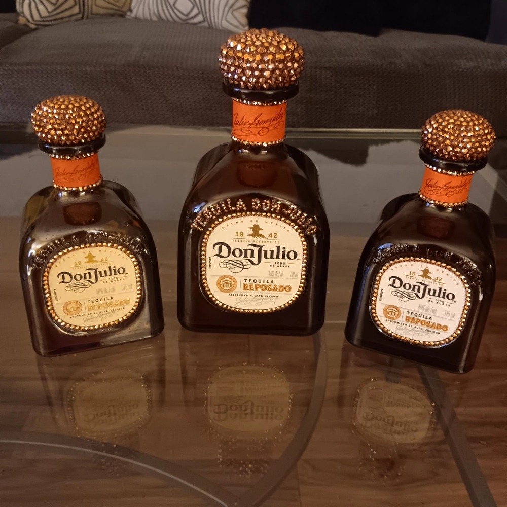 Tequila Bottle Set - Brown : Bottles by Chanbursai